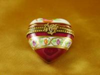 Heart burgundy floral