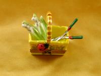 Lily basket