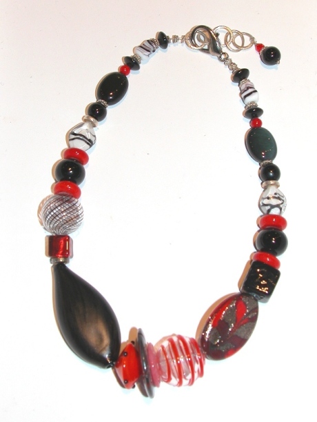 Murano  Necklace Red/Black