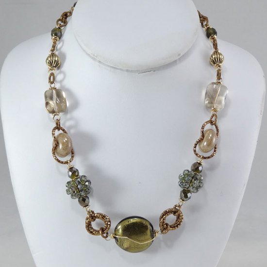 Murano Glass Olive Mozart Necklace - Murano Glass Jewelry - Murano ...