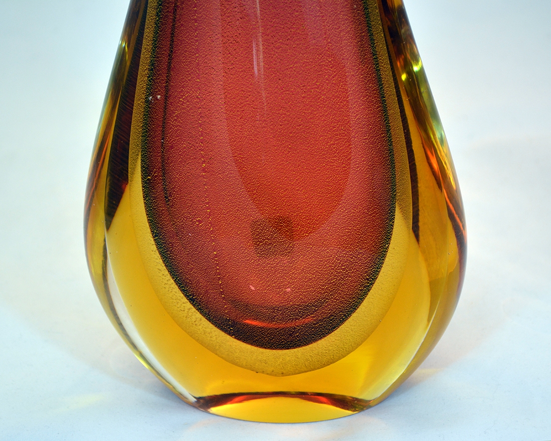 Ruby amber and gold Murano glass sommerso vase