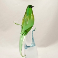 Murano Glass Bird of Paradise Open wings Green/Gold Head Forward