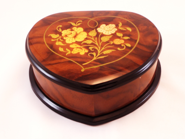 Heart Shape Burlwalnut music box