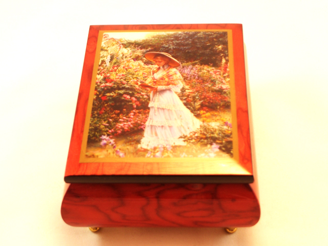 Quiet Garden High Gloss Wine red Music Box