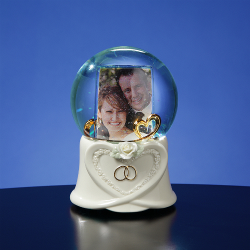 Double Heart Photo Frame Globe