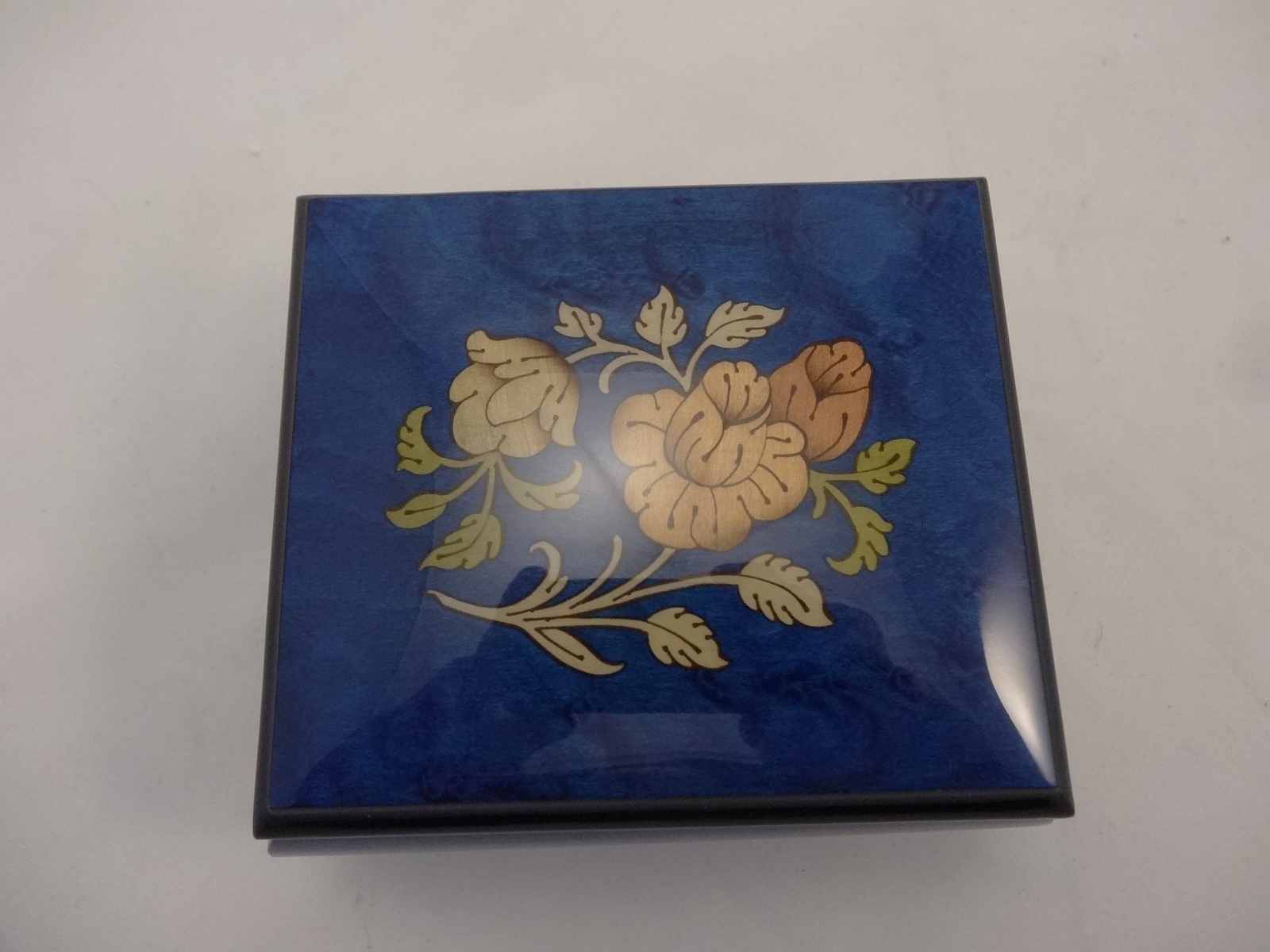 Royal blue high gloss music box flowers inlay