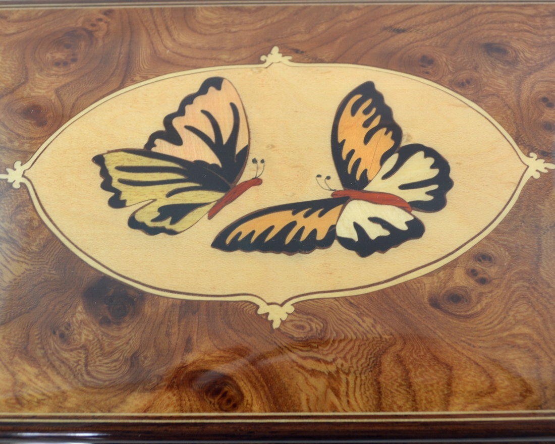 Made in Italy Sorrento Butterflies inlay music box