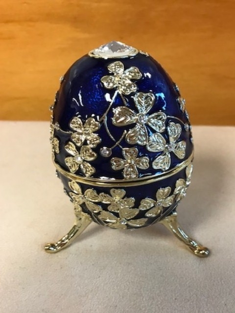 Blue musical jewelry egg