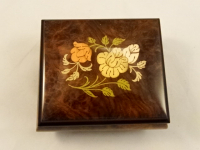 Brown high gloss music box with flowers inlay