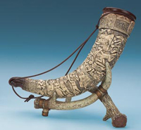 PETER DUEMLER GERMANEN HORN W/ STAND