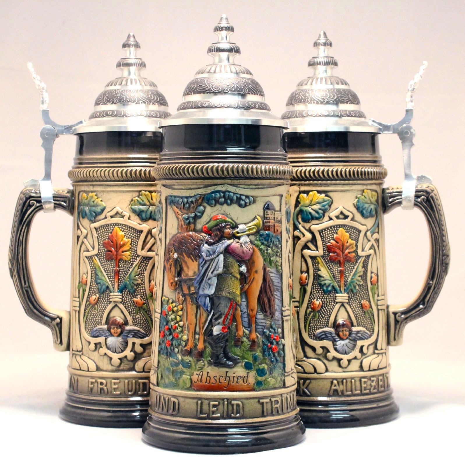 Rustic Abschied Farewell Trumpeter with Horse German Beer Stein 1 L.