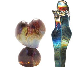  This specialty of the designs is the attraction of the calcedony glass collection. One of these objects placed in a strategic position in your home or office serves as your style statement. All our Calcedony Statures are hand blown by world famous Maestr