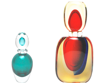 They can serve as very special containers for your personal perfumes. At the same time, when arranged on your dressing chest, they form awfully beautiful decorative objects. They add sophistication and style to your dressing room.